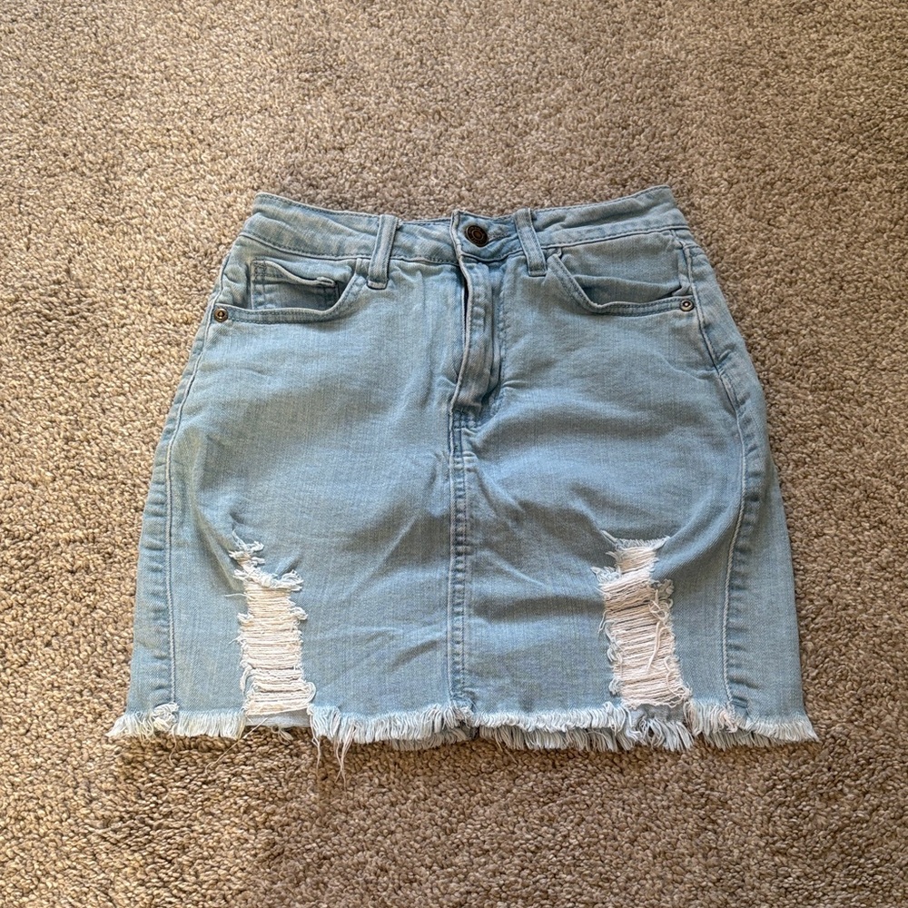 Windsor store skirt